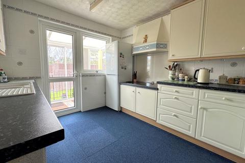 3 bedroom detached bungalow for sale, Portsview Gardens, Fareham PO16