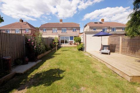 3 bedroom semi-detached house for sale, Romsey Avenue, Fareham PO16