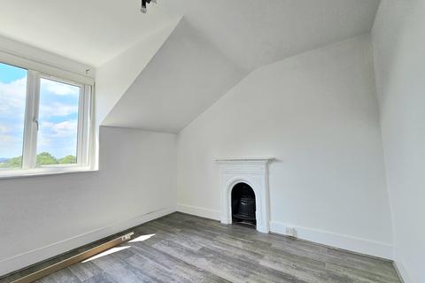 2 bedroom flat to rent, Rectory Road, Beckenham
