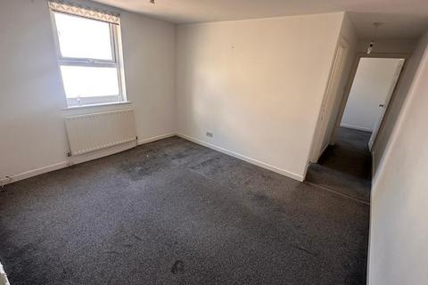 2 bedroom flat to rent, LU1 - Central Luton - Town Centre