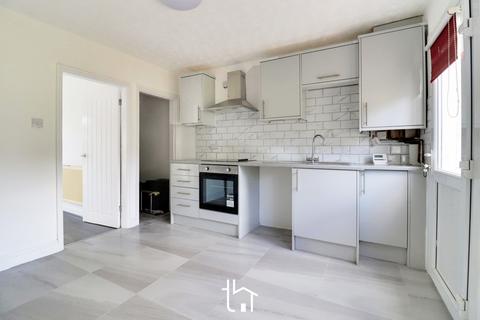 2 bedroom townhouse to rent, Lansdowne Grove, Wigston