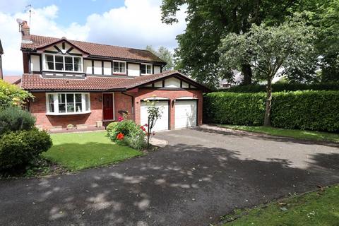 4 bedroom detached house for sale, Bracken Close, Macclesfield