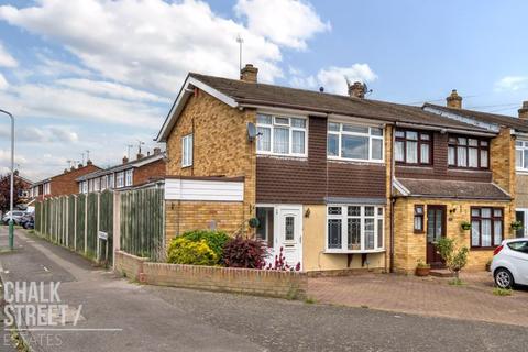 49 Cornell Way, Romford, RM5 2HW