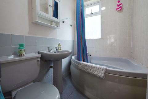 2 bedroom maisonette to rent, Ashwood Ave, Hillingdon
