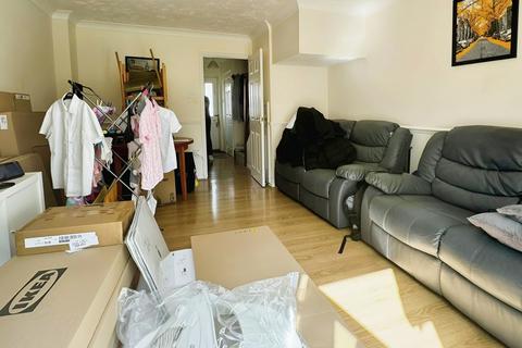 2 bedroom property to rent, Cooper Fields, Abbey Meads, Swindon