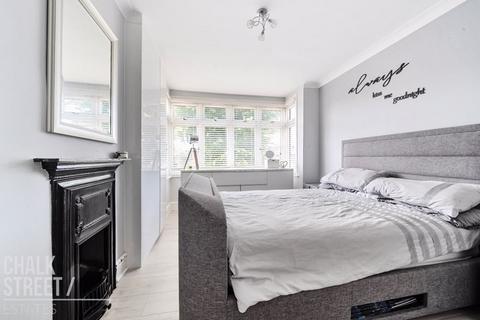 34 Dymoke Road, Hornchurch, RM11 1AA