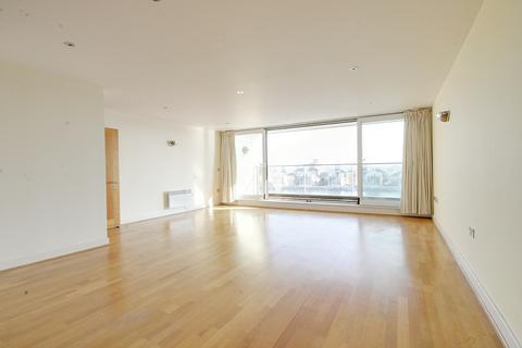 2 bedroom apartment to rent, Aegean Apartments, 19 Western gateway, London, E16 1AR