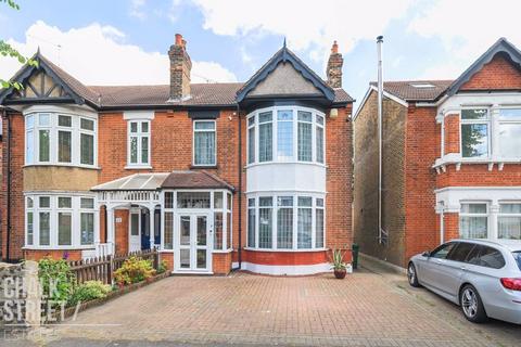 62 Mawney Road, Romford, RM7 7HT