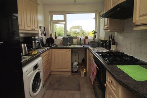23, Graham Court Eastcote Lane, Northolt, UB5 4HT