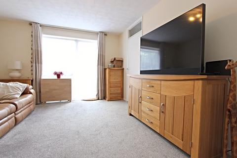 2 bedroom apartment for sale, Brookfield Close, Basingstoke RG24