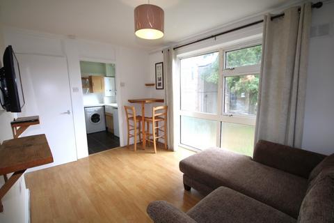 1 bedroom flat to rent, Lonsdale Road, Stevenage