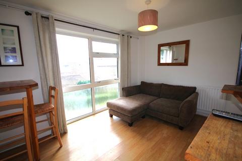 1 bedroom flat to rent, Lonsdale Road, Stevenage