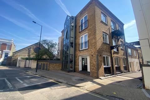 2 bedroom apartment to rent, Blythe Road, London W14