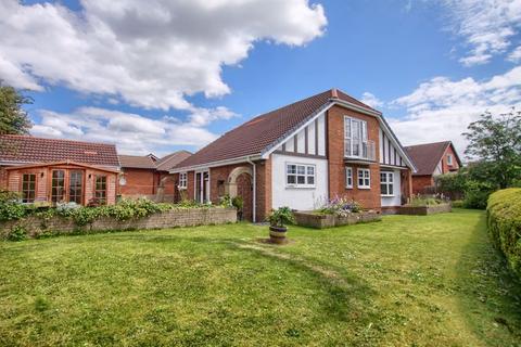 3 bedroom detached bungalow for sale, Oakhurst Close, Ingleby Barwick