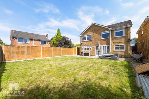 4 bedroom detached house for sale, Ferndown BH22