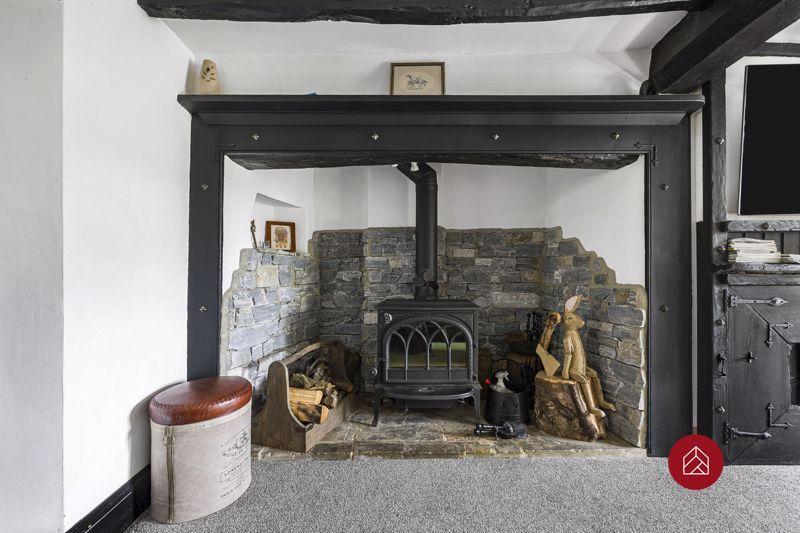 Wood burning stove