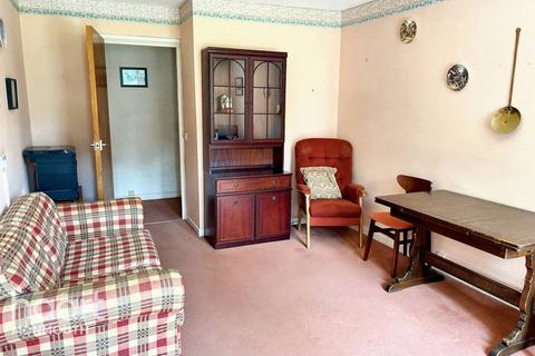 2 bedroom flat for sale, Chippenham Court, Monmouth