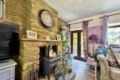 2 Brick Row, Swalcliffe, Banbury, OX15 5ER