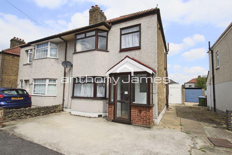 Somerhill Road, Welling DA16 3 bed semidetached house £1,950 pcm (£