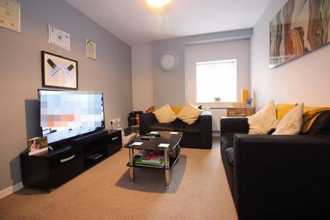 2 bedroom apartment for sale, High Street, Kingswinford DY6