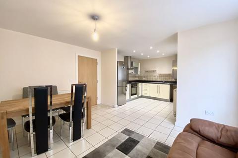 2 bedroom ground floor flat for sale, High Street, Stourbridge DY8