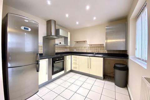 2 bedroom ground floor flat for sale, High Street, Stourbridge DY8