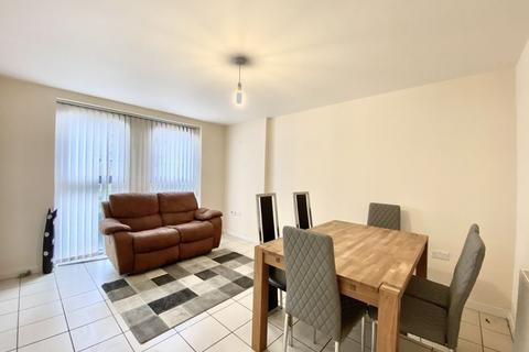 2 bedroom ground floor flat for sale, High Street, Stourbridge DY8