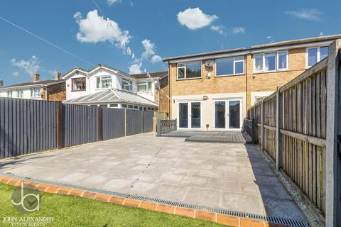 3 Coriander Road, Tiptree, Colchester, CO5 0AS