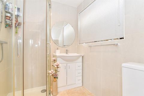 2 Repton Close, Carshalton, SM5 3QG