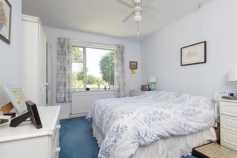 2 Iris Avenue, Bexley, DA5 1HH