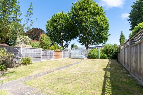 2 Iris Avenue, Bexley, DA5 1HH
