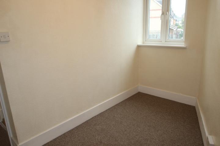 Bedroom 2 Single