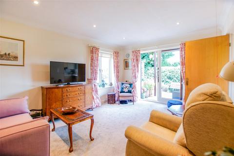 1 bedroom apartment for sale, Hartley Wintney, Hook RG27