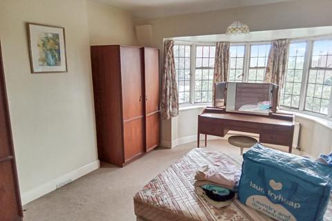 69 Norfolk Avenue, South Croydon, CR2 8BW