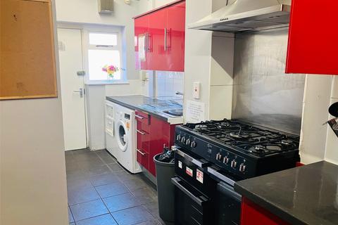 1 bedroom end of terrace house to rent, Farrar Road, Bangor, Gwynedd, LL57