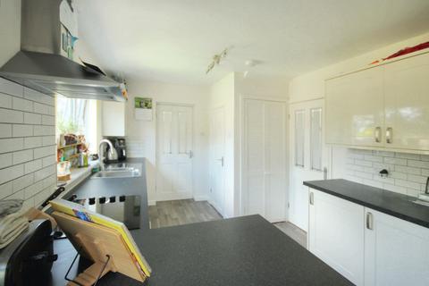 undefined, Marshfield SN14