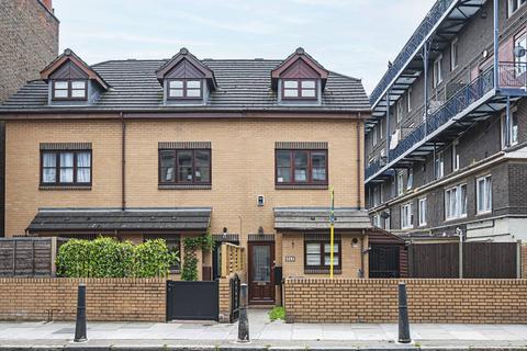 3 bedroom house for sale, Old Ford Road, Bow, London, E3