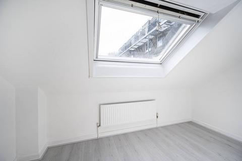 3 bedroom house for sale, Old Ford Road, Bow, London, E3