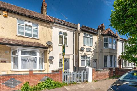 2 bedroom end of terrace house for sale, CHARLEMONT ROAD, East Ham, London, E6