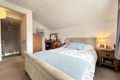 9 Exhibition Row, Aberdare, CF44 0YD