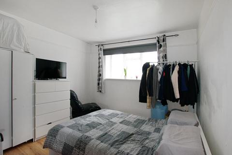 2 bedroom apartment for sale, Oaks Avenue, London, SE19