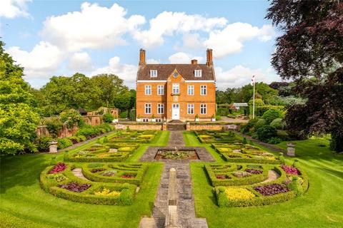 6 bedroom detached house for sale, Tile House Road, Lillingstone Dayrell, Buckingham, Buckinghamshire, MK18