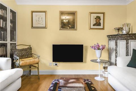 Flat 1, 64 Graham Road, London, E8 1BX