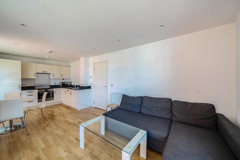 1 bedroom apartment for sale, High Street, Brentford, Middlesex