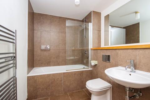 1 bedroom apartment for sale, Flixton Road, Urmston, Manchester, M41