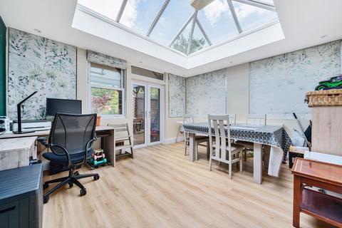 38 Alderwood Road, London, SE9 2LB