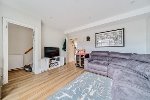 38 Alderwood Road, London, SE9 2LB