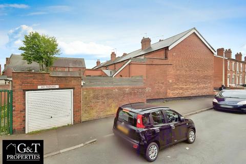 3 bedroom end of terrace house for sale, Pearson Street, West Bromwich