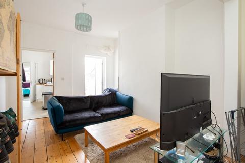 2 bedroom flat for sale, Bristol BS7