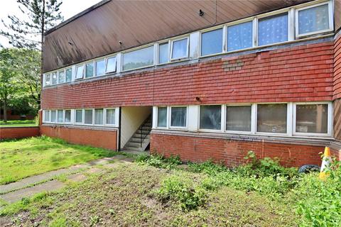 2 bedroom maisonette for sale, Woolmans, Fullers Slade, MK11